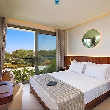 Otel The Xon *